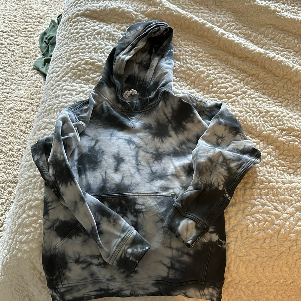Lululemon tie dye hoodie